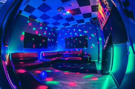 salas de karaoke privadas barcelona|Karaoke Room Barcelona